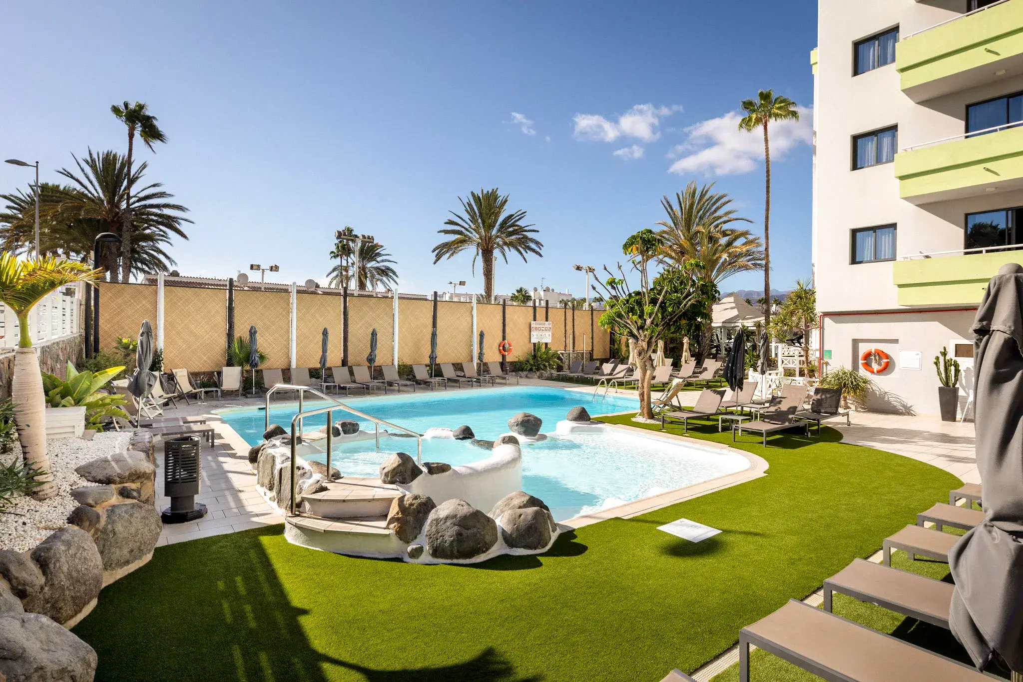 Hotel LIVVO Anamar Suites — vista 3